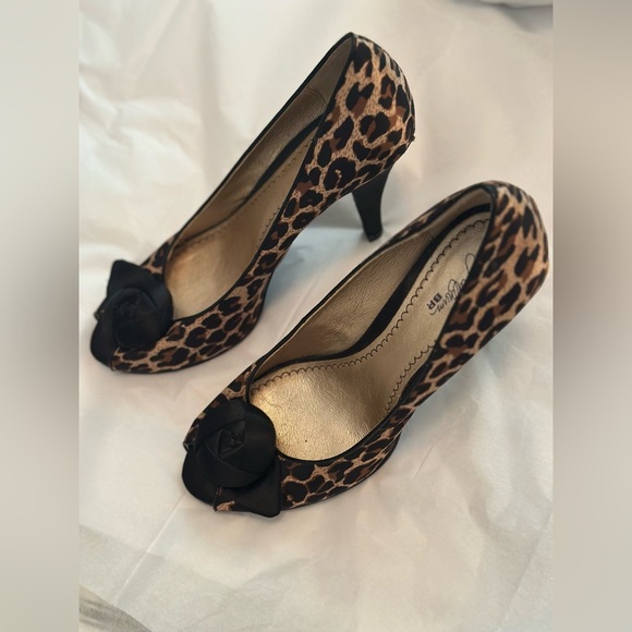 Platinum BP Womens Peep Toe Leopard High Heels, size 8M - Picture 6 of 11